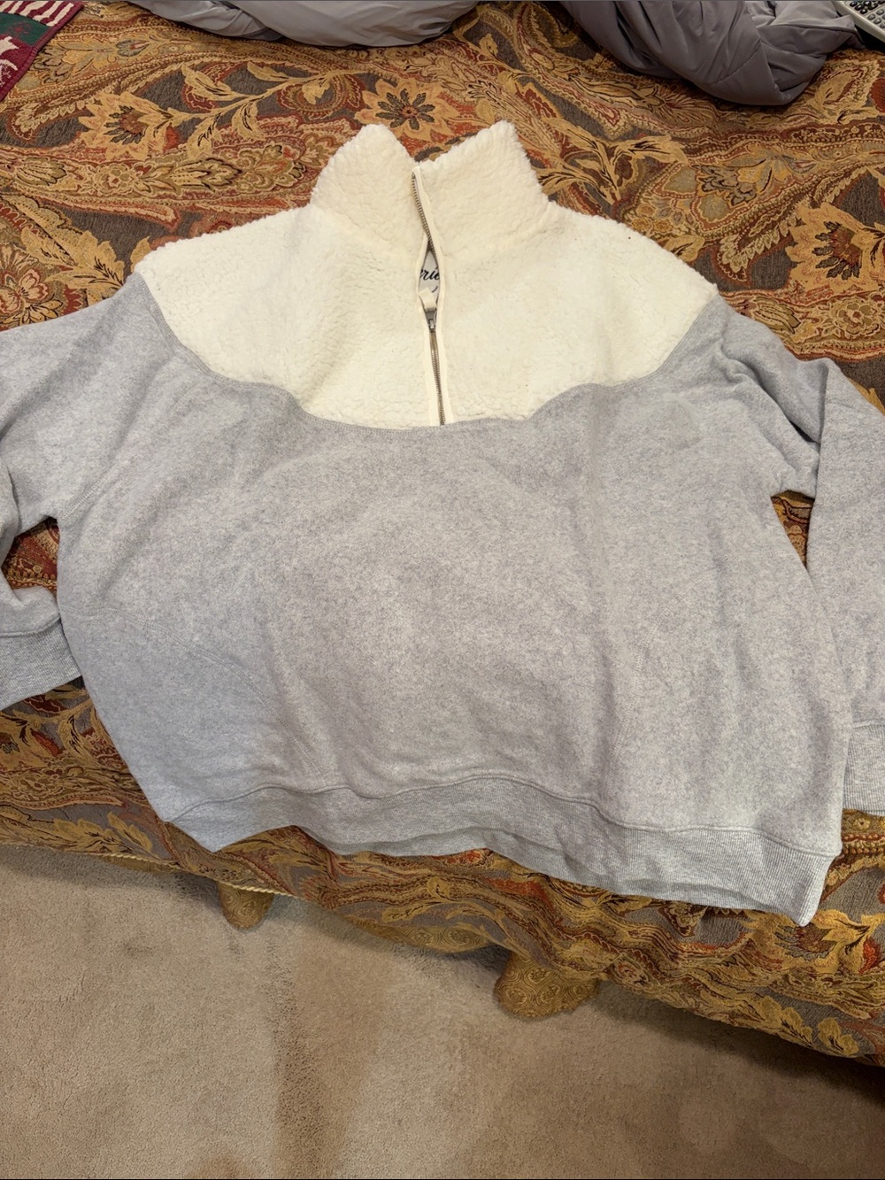 aerie Two-Tone Sherpa Quarter-Zip Pullover - Cream & Light Gray